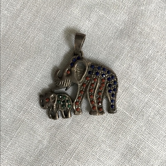 Sterling Silver ELEPHANT with BABY PENDANT - Picture 6 of 10